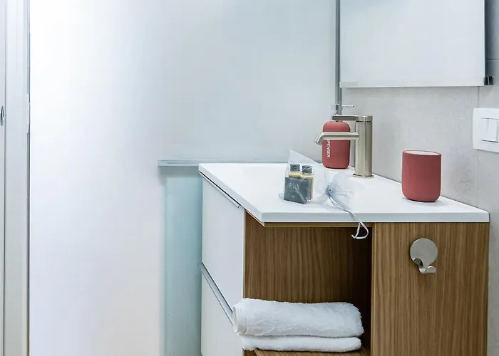 Monolocale Moderno A 2 Min Dalla Metro B Apartament *